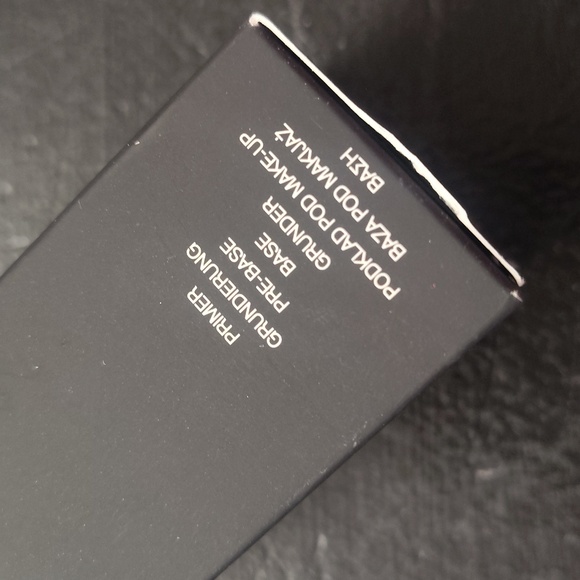 NARS Light Reflecting Hydrating Primer - Cream - Picture 12 of 13